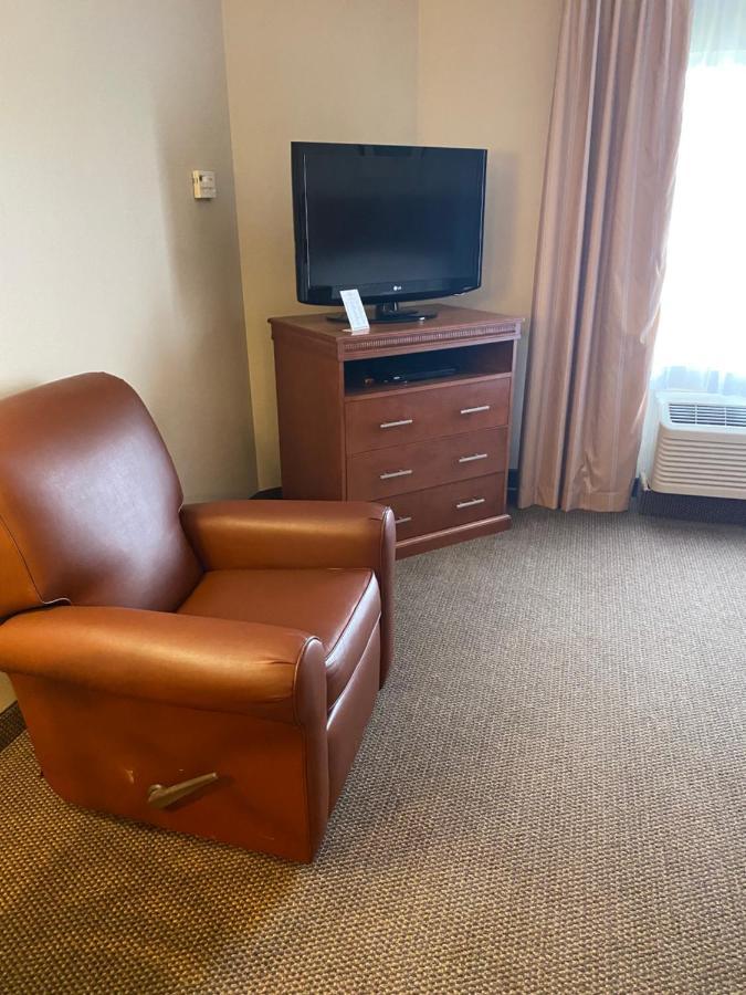 Candlewood Williamsport By Ihg Екстериор снимка